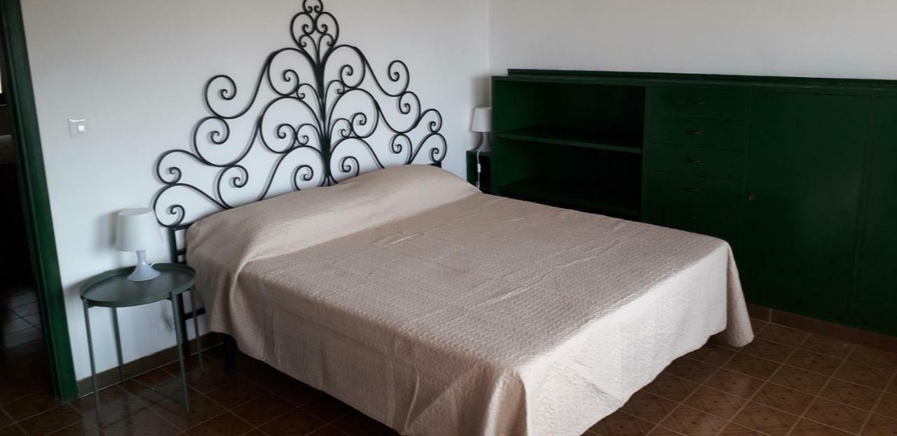 Holiday Home Cala Bianca 卡斯泰拉马莱 外观 照片
